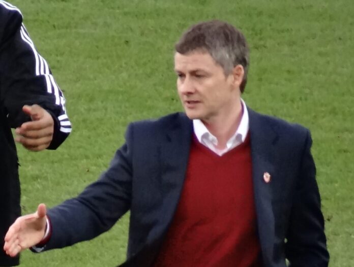 Ole_Gunnar_Solskjaer_Cardiff_manager_cropped