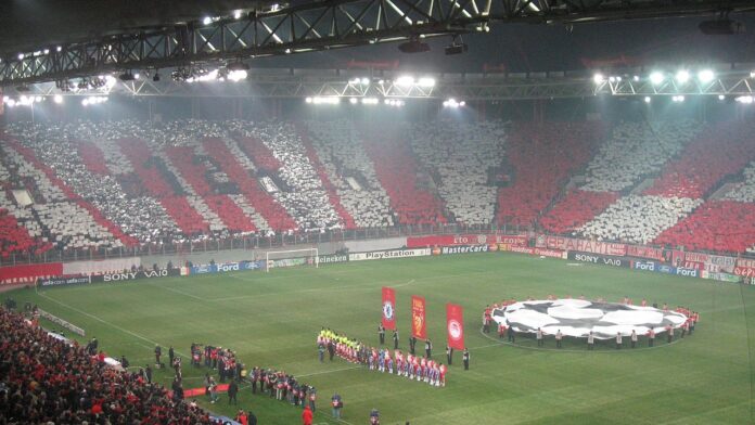 1280px-Image_Olympiacos_Chelsea_CL0708_2