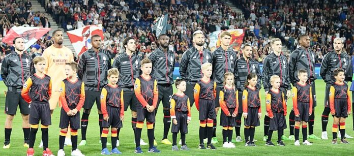 FC_Salzburg_vs._AC_Mailand_(UEFA_Championsleague_2022-09-06)_31