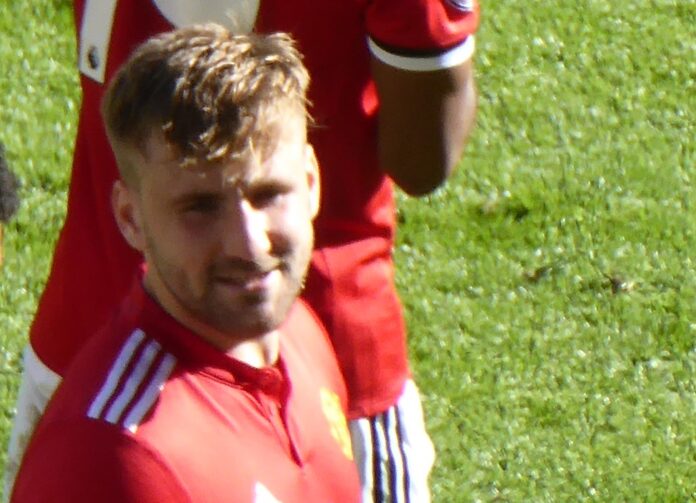 Luke Shaw Manchester_United_v_Watford,_13_May_2018_(56)