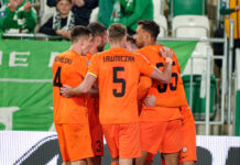 Czerwona kartka pogrążyła Raków. Zagłębie wygrało na zakończenie rundy