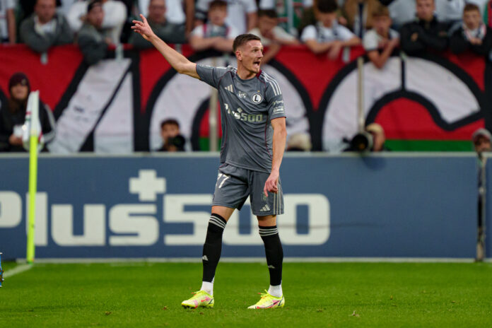 PKO BP Ekstraklasa 25 26 game between teams of Legia Warszawa and Pogon Szczecin