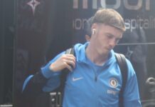 Cole Palmer kontuzjowany. Urazu nabawił się… w domu