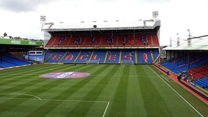 Selhurst_Park_Holmesdale_Stand